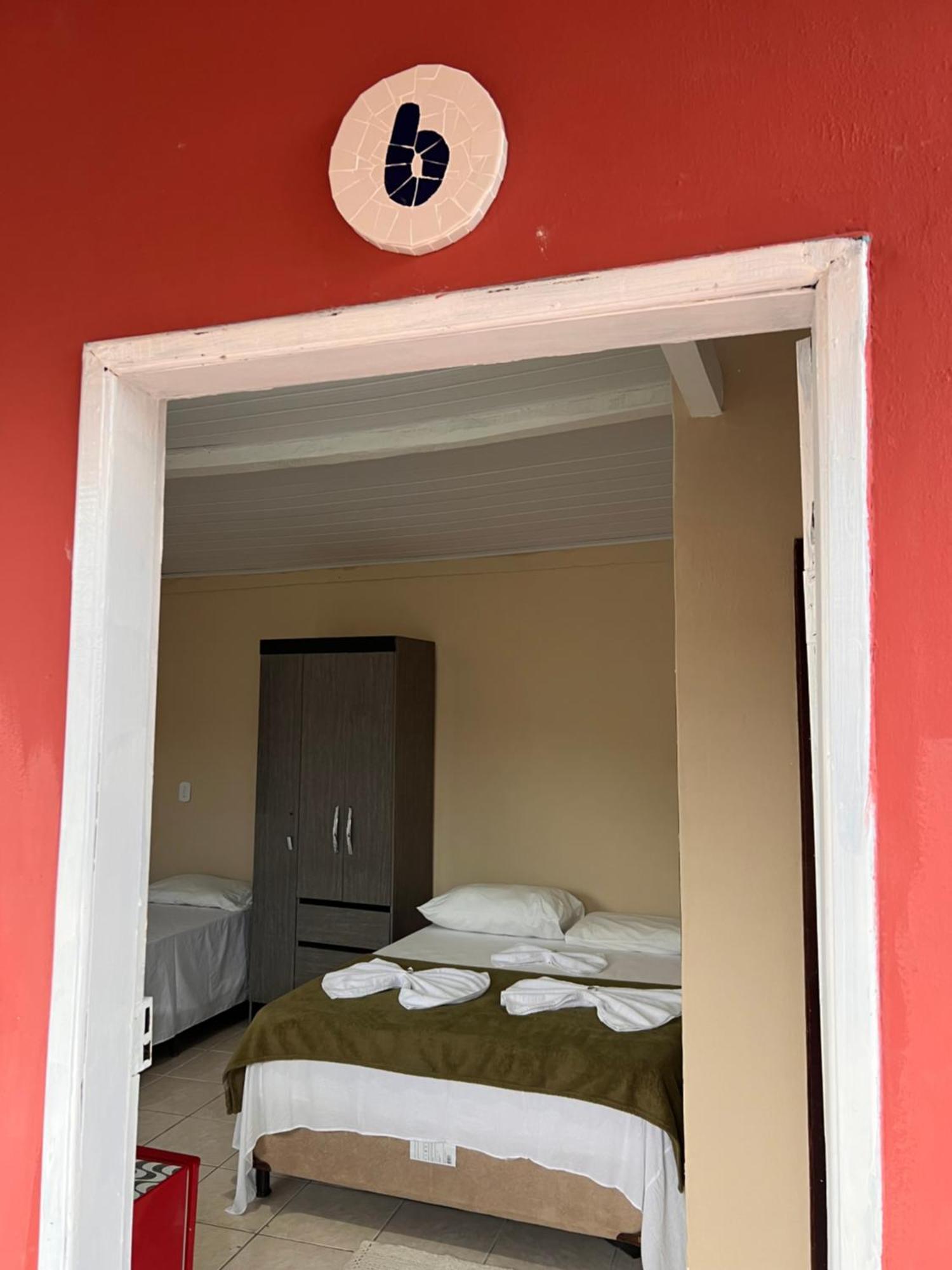 Hospedaria Mucuge - Na Principal Rua Da Cidade, Rua Do Mucuge - Arraial D'Ajuda Porto Seguro Zimmer foto
